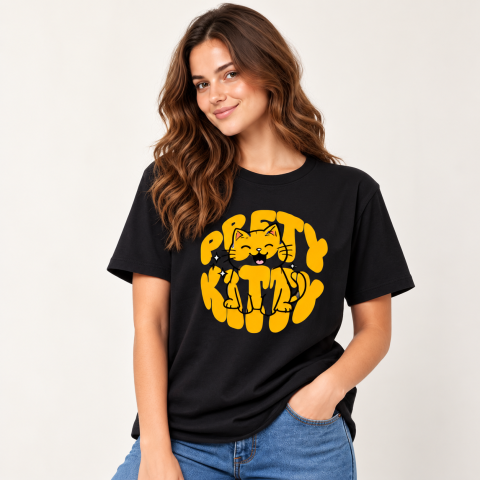Pretty Kitty Graphic Oversized T-Shirt for Women